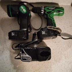 Nice Hitachi Drill With Flashlight (2 Batteries And Charger)