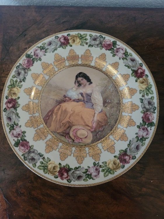 Gorgeous Vintage China Plate For SALE