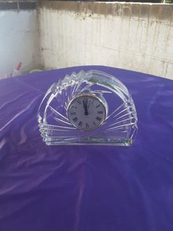Crystal clock