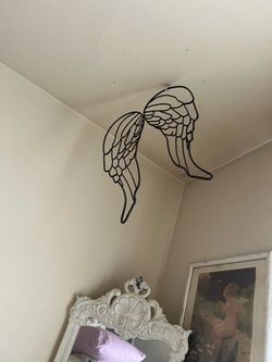 Metal Angel Wings.. 10.00