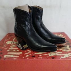 Heritage Boot Co Scottie Bootie Women’s Size 5 