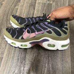 Women’s nike air max