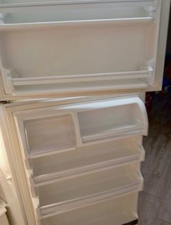 Working Fridge