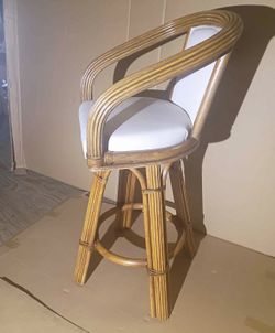 Barstool