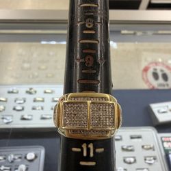 10k Cluster Diamond Ring