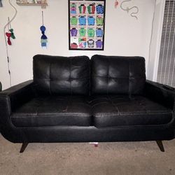 Black leather Couch 