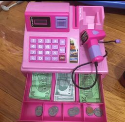 Kids cashier comes with money works perfectly no pets or dogs smoke free home