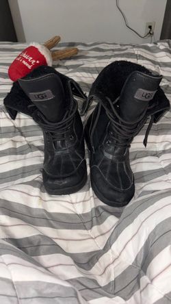 UGG Black Lace-Up Winter Boots SZ 4