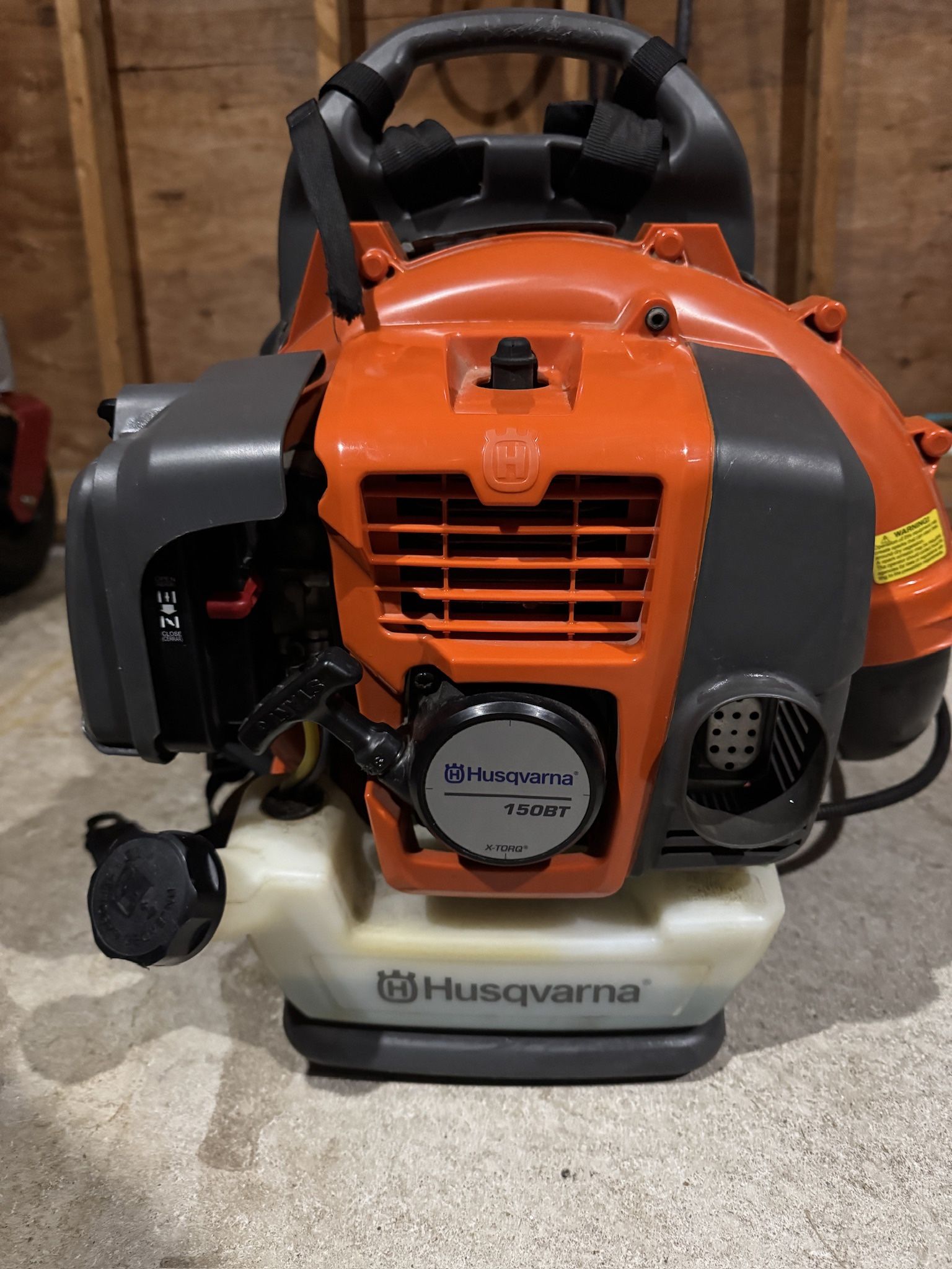 Husqvarna 150 BT 51-cc 2-cycle Gas Backpack Leaf Blower