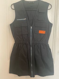 PrettyLittleThing Green Utility Pocket Zip Front Dress with Orange Patch