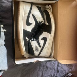Jordan 1s Mid