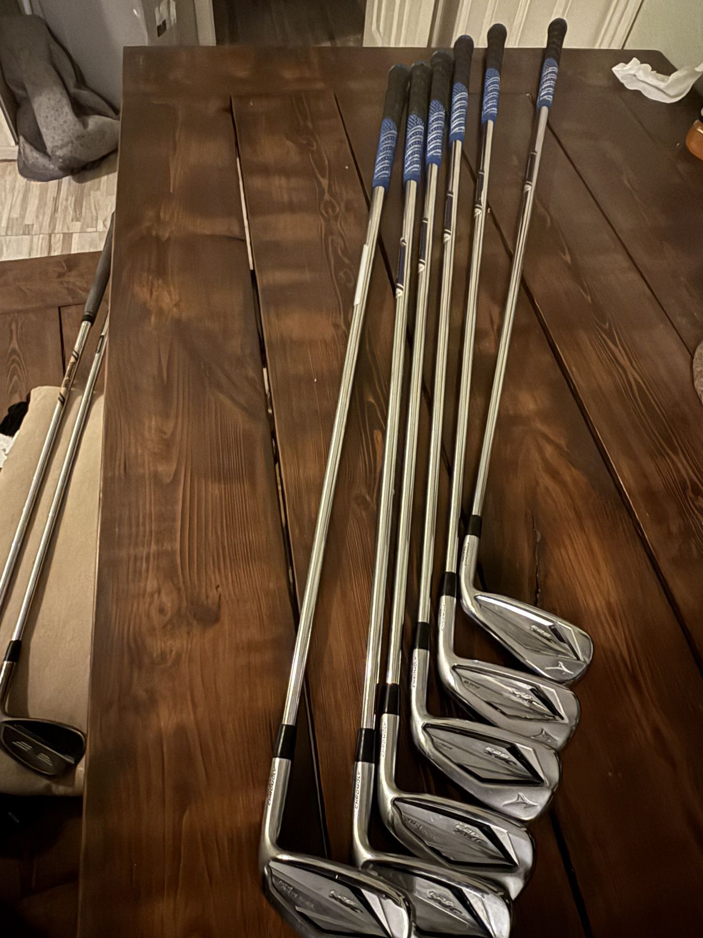 Mizuno 923 Hot Metal Pro