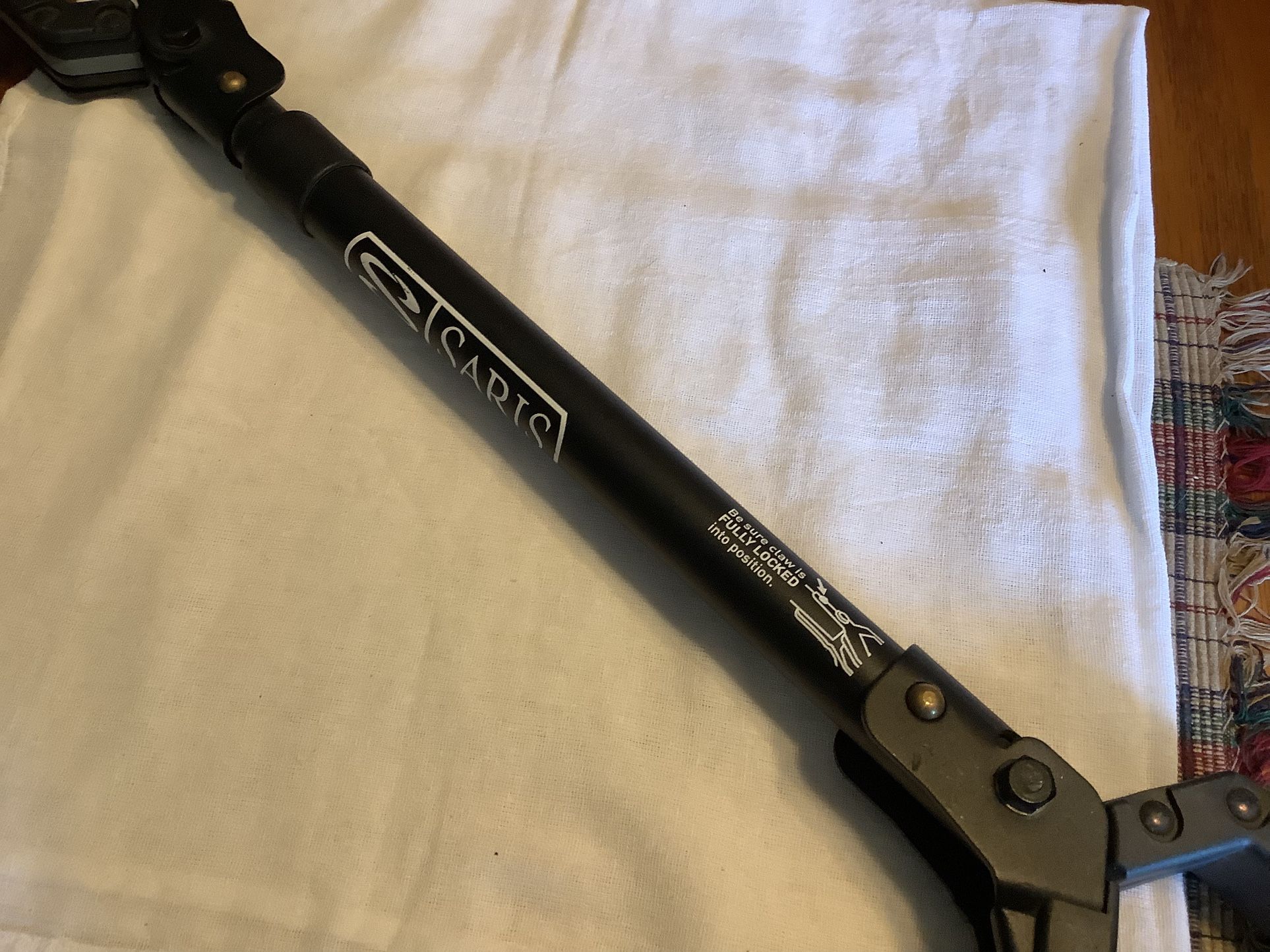 Saris Bike Beam frame adapter for bikes. Creates virtual top tube for bikes that don’t have a Traditional Frame Allowing Them To Be Mounted On Hanging