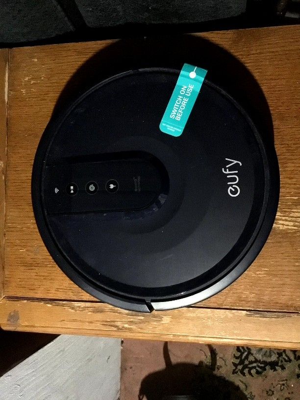 RoboVac With Wifi, Voice Control, Mobile App, Charging Dock
