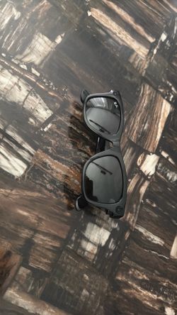 Ray-Ban meta glasses