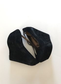 Sam Edelman black suede strap wedges