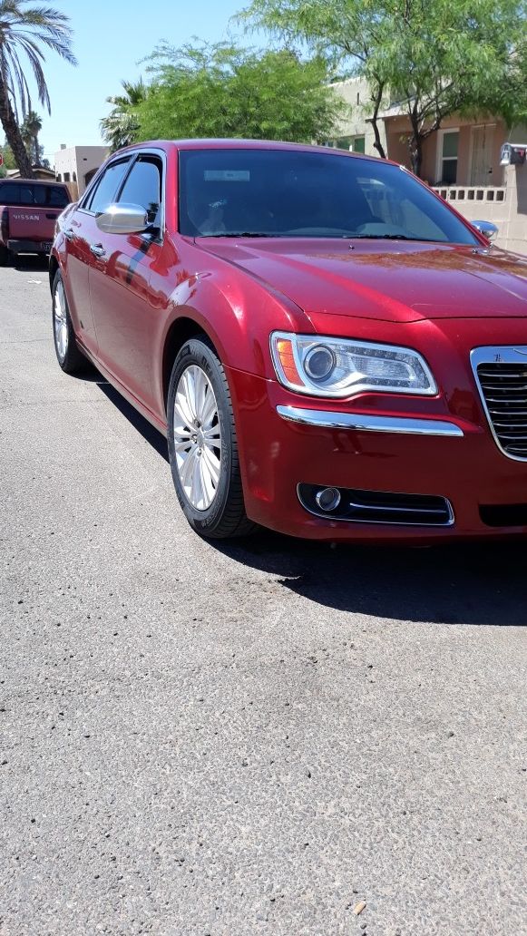 Chrysler 300c AWD for Sale in Phoenix, AZ OfferUp