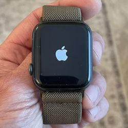 Apple Watch 44MM Series 6 