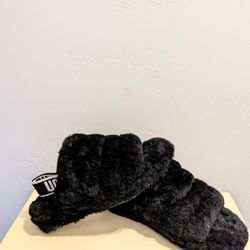 UGG Plush Slippers 