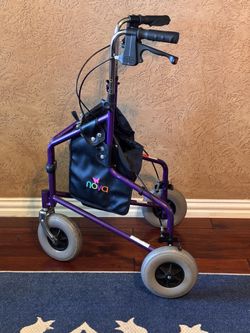 Walker- Caminador de 3 ruedas