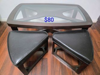 Coffee Table with 2 Charis