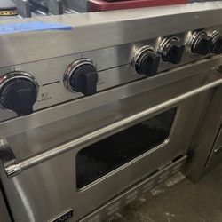 VIKING STOVE GREAT CONDITION MUST GO ✅✅