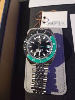 WatchCrunch X Jack Mason Strat - O - Timer GMT