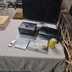 Electronics Bundle  Linksys Router