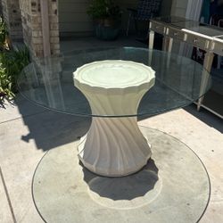 Round Glass Table 