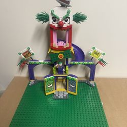Lego Batman Jokerland 76035 joker funhouse mirror and slide build with joker minifigure