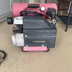 Pro 4.2 gallon compressor