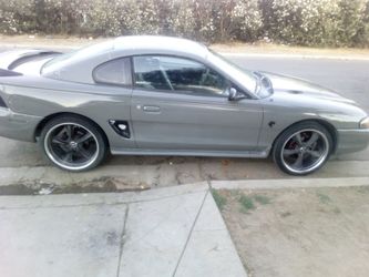 1996 mustang v6