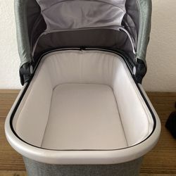 Bassinet and nursing Boppy Pillow