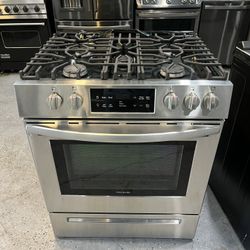 Frigidaire 5-Burner Gas Range