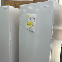 Freezer New Open Box And Scratch And Dents 