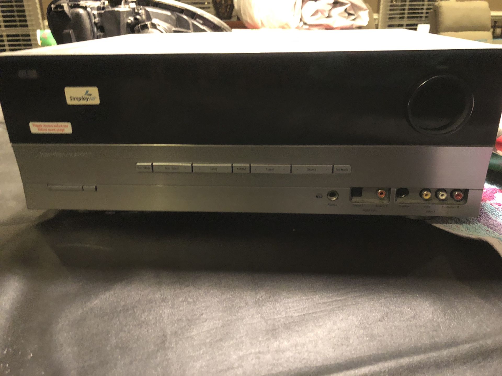 HARMAN KARDON AVR 146 5.1 CHANNEL 40 WATT RECEIVER for Sale in