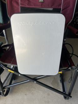 Frigidaire Mini Fridge 