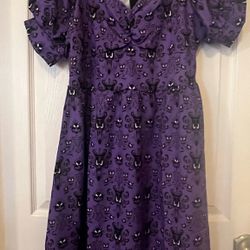 New Ladies Size 8 Haunted Mansion Wallpaper Dress