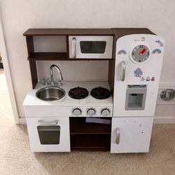 Kids Wooden Play Kitchen
