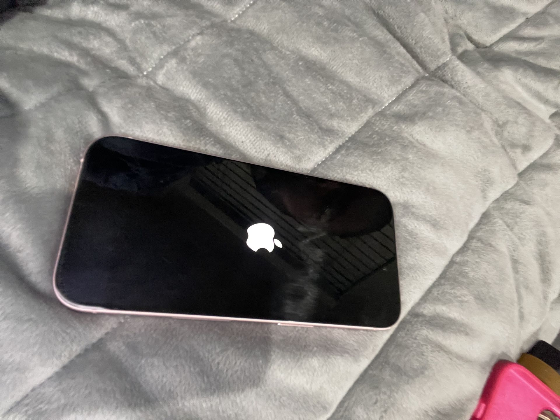 Pink Iphone 15