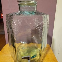 5 Gal Beverage Jar/drink dispenser. New Old Stock