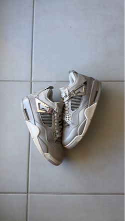 Jordan 4 winterized size 8.5