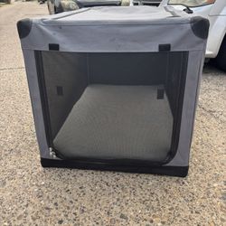Dog Cage Great Condition 