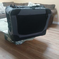 Portable Dog Crate (Give Me Offer)