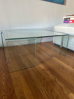 Modern glass coffee table