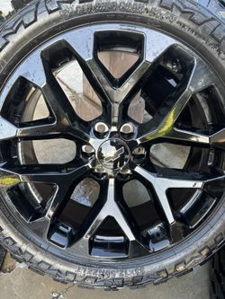 22’s Black Chromed Rims