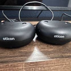 Oticon Chargers Like New