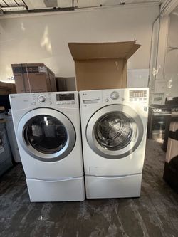 LG Front Load Washer and Dryer Set