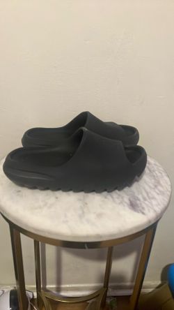 Yeezy slides