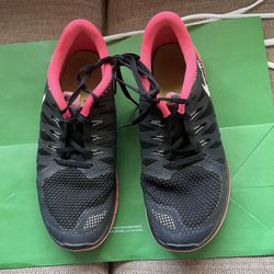 Girls Nike Free Run 5.0, Size 6Y 